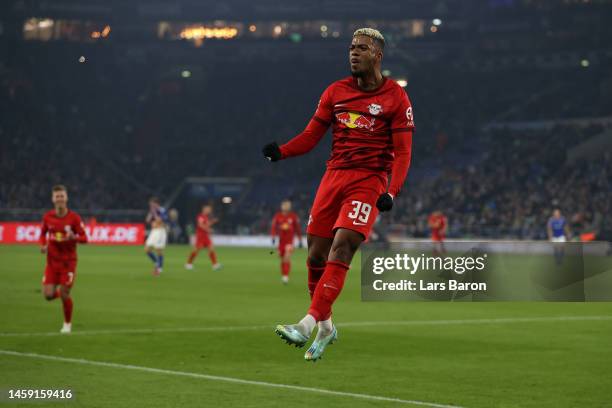 Benjamin Henrichs of RB Leipzig celebrates after scoring the team's second goal during the Bundesliga match between FC Schalke 04 and RB Leipzig at...