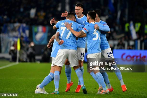 Sergej Milinkovic Savic of SS Lazio celebrates a opening goal with his team mates during the Serie A match between SS Lazio and AC MIlan at Stadio...