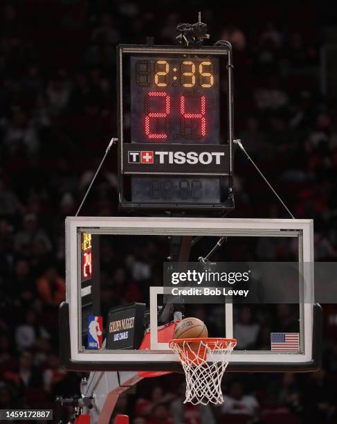 Shut Clock 908 Basketball Shot Clock Stock Photos, High-Res Pictures, and Images ...