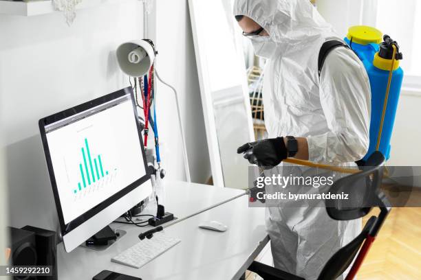 Janitor Mask Janitors Face Photos and Premium High Res Pictures - Getty Images