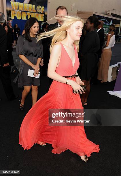 Actress Dakota Fanning arrives at the 40th AFI Life Achievement Award honoring Shirley MacLaine held at Sony Pictures Studios on June 7, 2012 in...