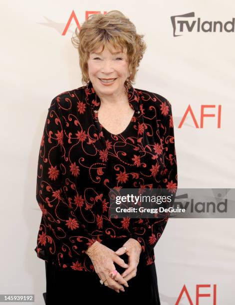 Actress Shirley MacLaine arrives at the 40th AFI Life Achievement Award honoring Shirley MacLaine at Sony Studios on June 7, 2012 in Los Angeles,...