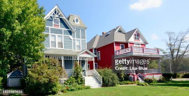 wooden houses, oak park, chicago suburb area. - chicago suburbs stock pictures, royalty-free photos & images