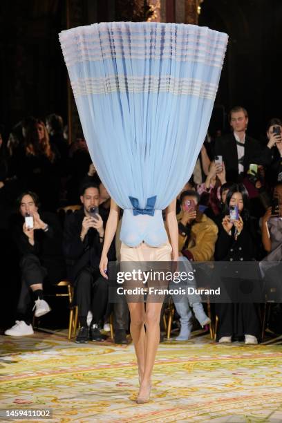 Model walks the runway during the Viktor & Rolf Haute Couture Spring Summer 2023 show as part of Paris Fashion Week on January 25, 2023 in Paris,...