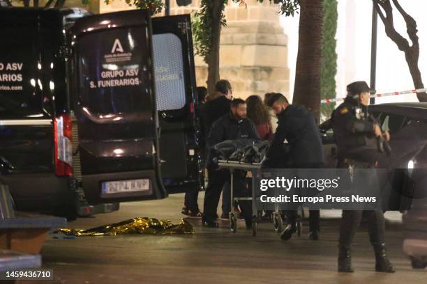 Moment of the lifting of the body of the sacristan by the funeral services, on January 25, 2023 in Algeciras, Cadiz . The sacristan of the Church of...