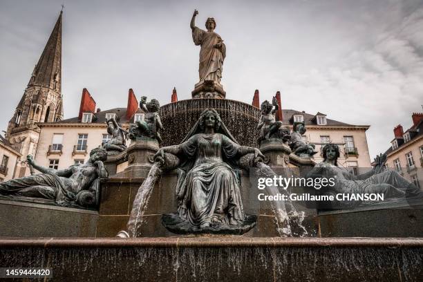 the fountain in the center of the place royale, nantes, france. - nantes stock pictures, royalty-free photos & images