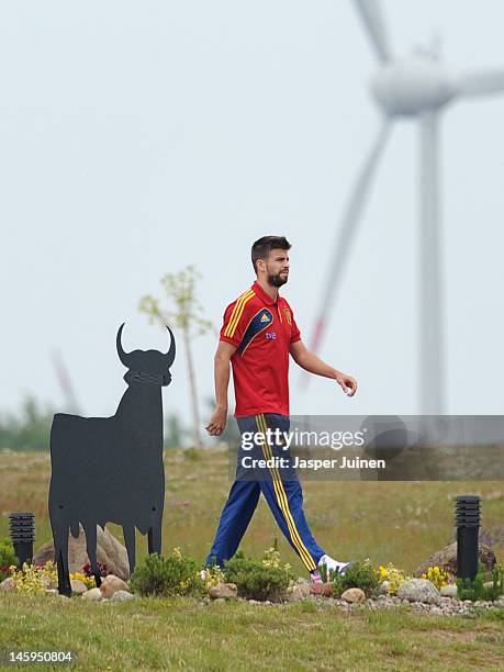 Gerard Pique of Spain walks the team hotel premises on his way to a training session ahead of UEFA EURO 2012 on June 8, 2012 in Gniewino, Poland.