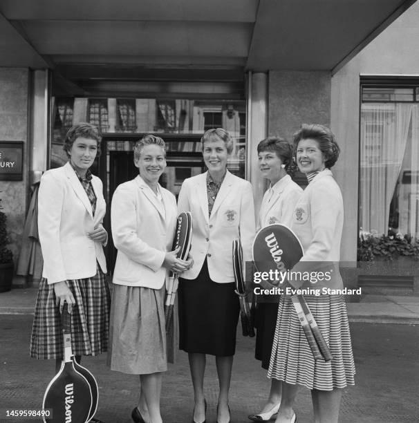 Tennis players Sally Moore, Darlene Hard, Karen Hantze, Janet Hopps and Dorothy Knode of the USA team outside the Westbury Hotel in London ahead of...