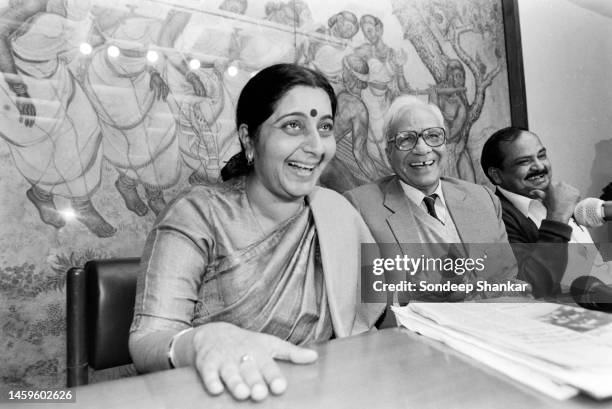 Bhartiya Janta Party leaders Susma Swaraj and Sikander Bhakt addressing a press conference in New Delhi.