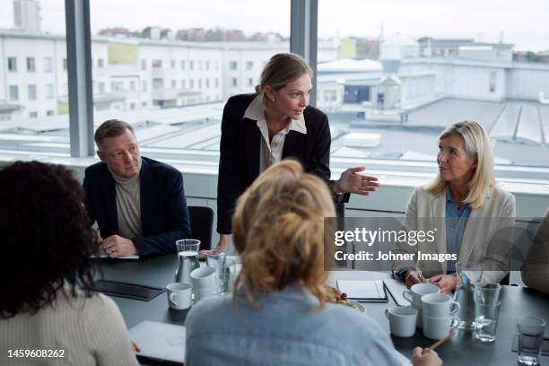 people during business meeting - styrelse bildbanksfoton och bilder
