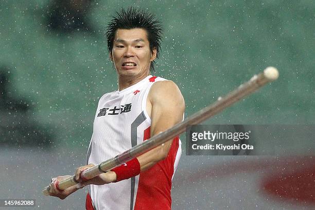 Daichi Sawano of Japan competes in the Men's Pole Vault final during day one of the 96th Japan National Championships at Nagai Stadium on June 8,...