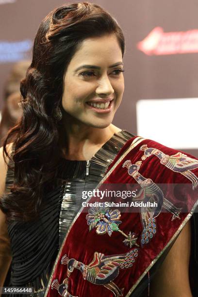 Actor Sameera Reddy 146 Bollywood Actress Sameera Reddy Stock Photos, High-Res Pictures ...