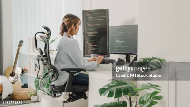 Data Scientist Computer Photos and Premium High Res Pictures - Getty Images
