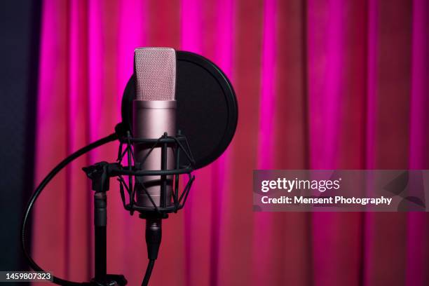 microphone condense on stand at professional audio recording studio - soul music stock pictures, royalty-free photos & images