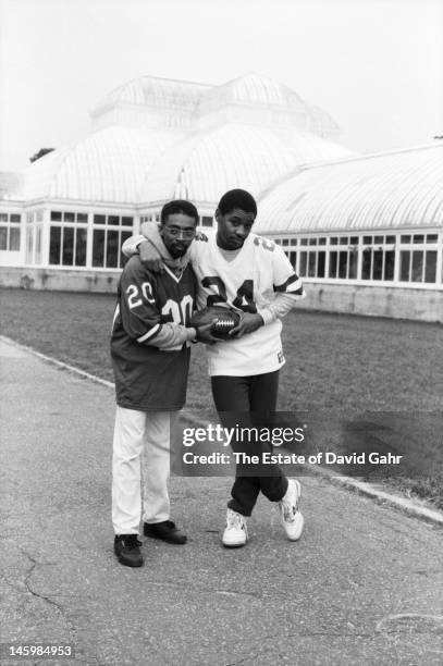 Filmmaker Spike Lee and jazz saxophonist, composer and bandleader Branford Marsalis pose for a portrait on November 17, 1982 at the Brooklyn...