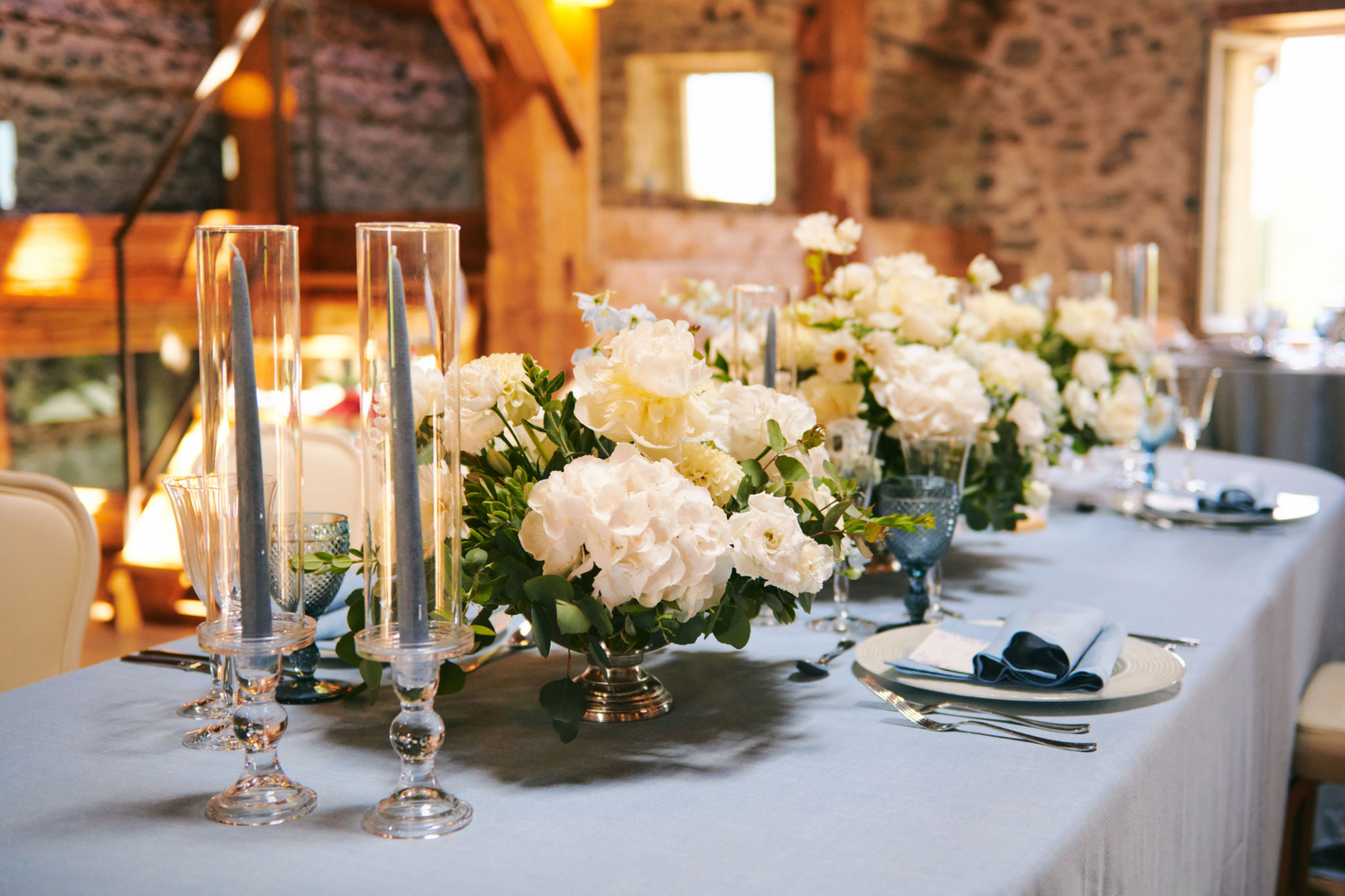 Aesthetic decoration of wedding venue, white and blue colors Aesthetic decoration of wedding venue, white and blue colors