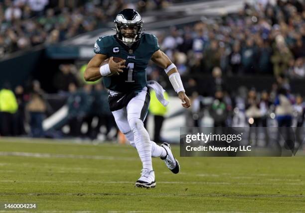 Philadelphia Eagles quarterback Jalen Hurts runs upfield during the NFC divisional playoff game between the New York Giants and Philadelphia Eagles...