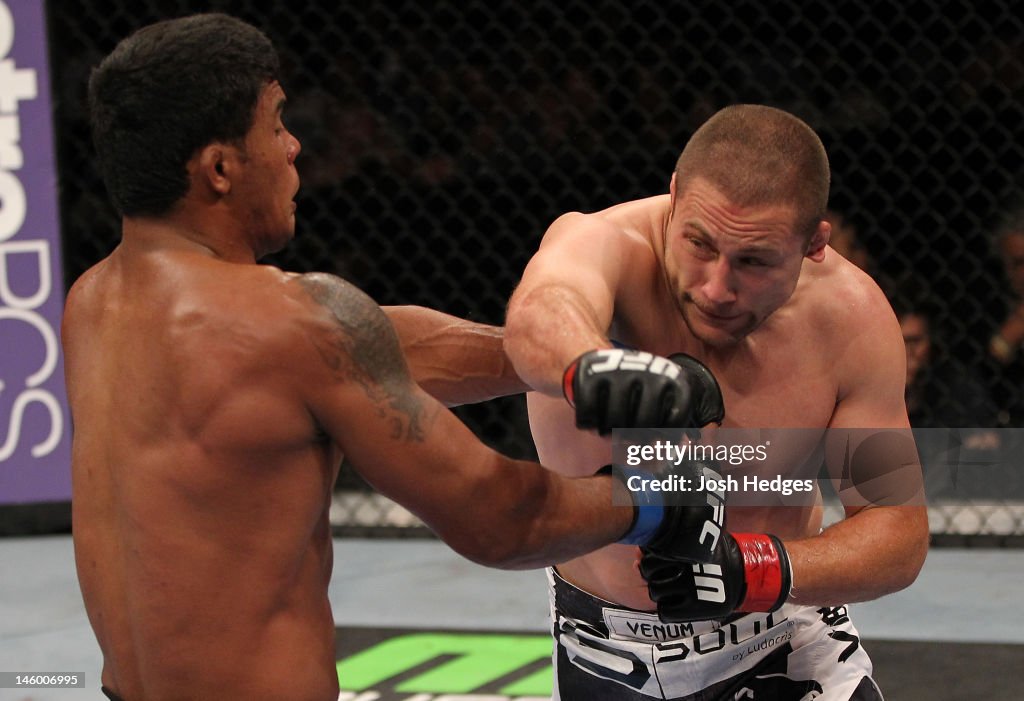 UFC on FX: Pierce v Rocha