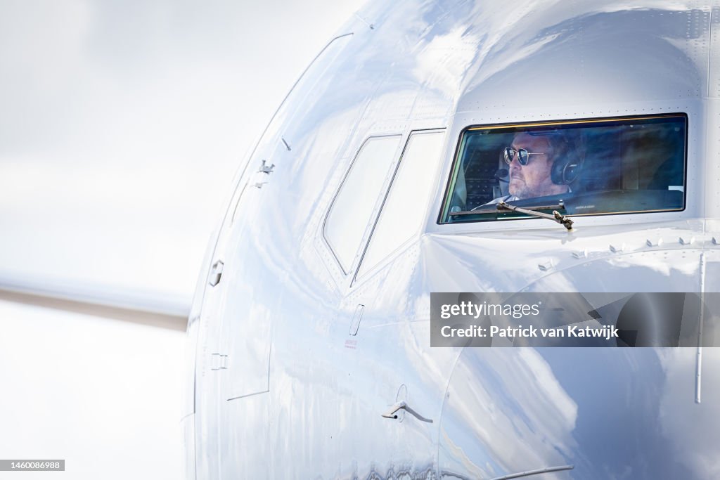 Dutch Royal Family Tour Of The Dutch Caribbean Islands : Day One