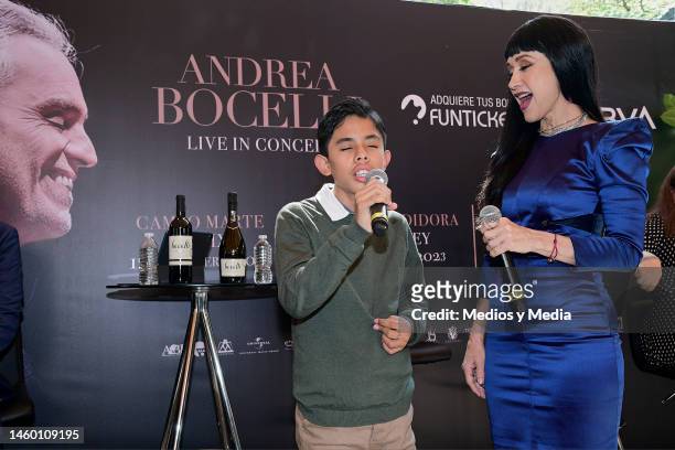 Joel Rivera and Susana Zabaleta perform during a wine tasting event at Dante Brasa y Fuego on January 27, 2023 in Mexico City, Mexico.