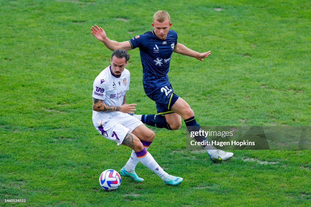 A-League Men's Rd 14 - Wellington Phoenix v Perth Glory