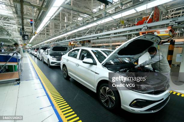 Faw Auto Faw Car Photos and Premium High Res Pictures - Getty Images