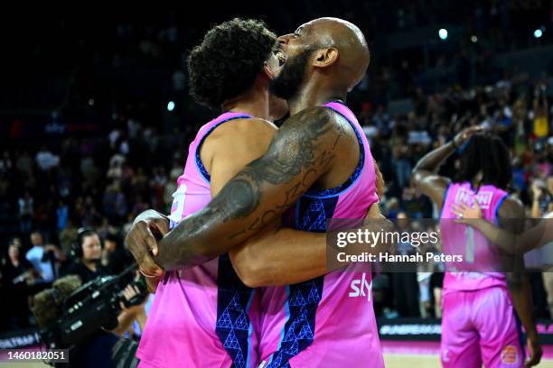 Dererk Pardon and Daniel Fotu of the New Zealand Breakers celebrate after winning the round 17 NBL match between New Zealand Breakers and Melbourne...