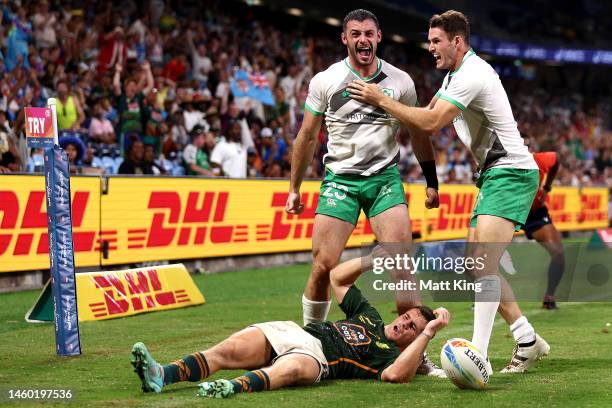 Andrew Smith of Ireland celebrates after scoring a try during the 2023 Sydney Sevens match between South Africa and Ireland at Allianz Stadium on...