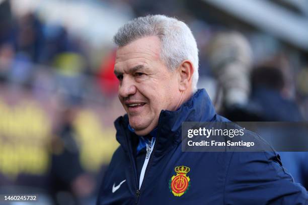 Javier Aguirre, Head Coach of RCD Mallorca, looks on prior to the LaLiga Santander match between Cadiz CF and RCD Mallorca at Estadio Nuevo...