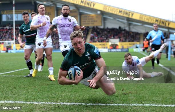 Harry Potter of Leicester Tigers dives over for the first try during the Gallagher Premiership Rugby match between Leicester Tigers and Northampton...