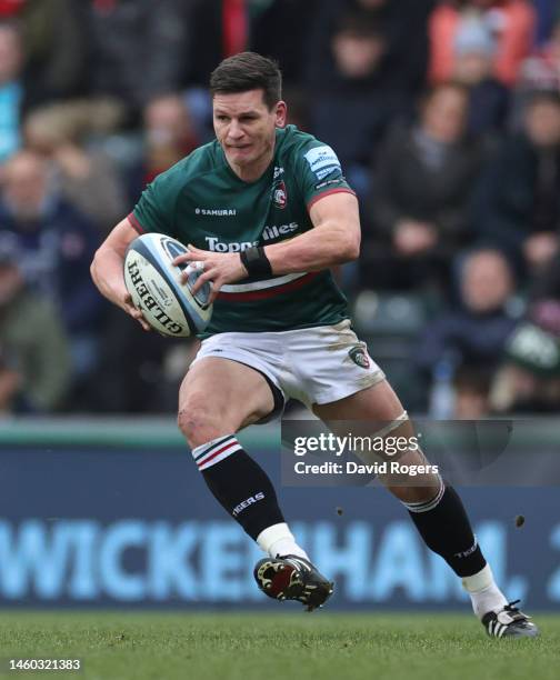 Freddie Burns of Leicester Tigers runs with the ball during the Gallagher Premiership Rugby match between Leicester Tigers and Northampton Saints at...