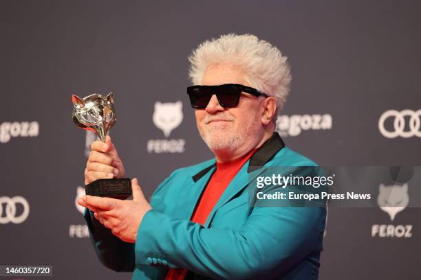 Film director Pedro Almodovar poses at the photocall after receiving the Feroz Audi Honor Award 2023 during the gala of the 10th edition of the Feroz...