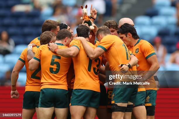 The Australia huddle before the 2023 Sydney Sevens match between Samoa and Australia at Allianz Stadium on January 29, 2023 in Sydney, Australia.