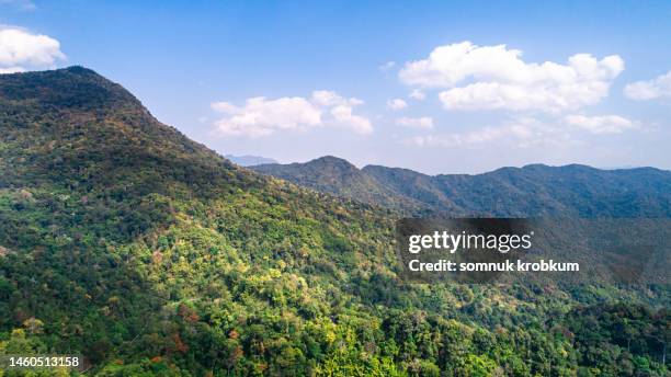 aerial view of green mountain - green mountain range stock pictures, royalty-free photos & images