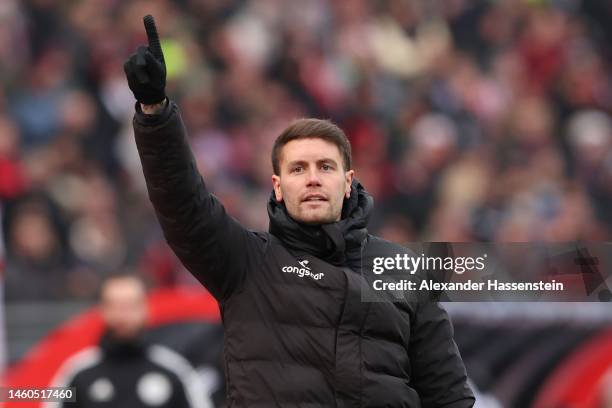 Fabian Hürzeler, head coach of St. Pauli reacts during the Second Bundesliga match between 1. FC Nürnberg and FC St. Pauli at Max-Morlock-Stadion on...