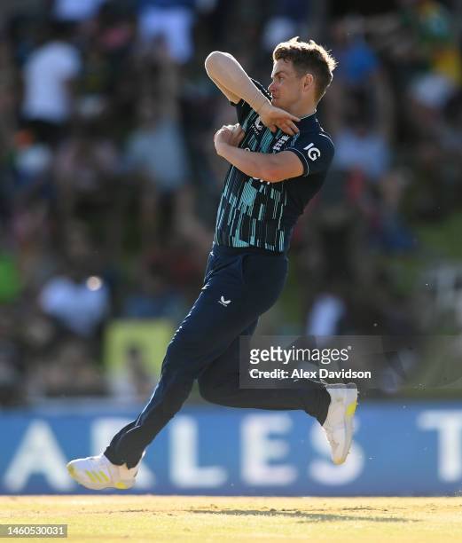 Sam Curran of England bowls during the 2nd One Day International between South Africa and England at Mangaung Oval on January 29, 2023 in...