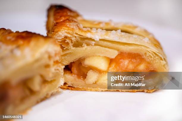 apple strudel cut out - strudel stock pictures, royalty-free photos & images