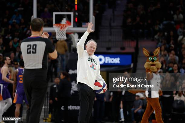 George Karl former San Antonio Spurs player and then later coach is introduced during the game against the Phoenix Suns in the first half at AT&T...