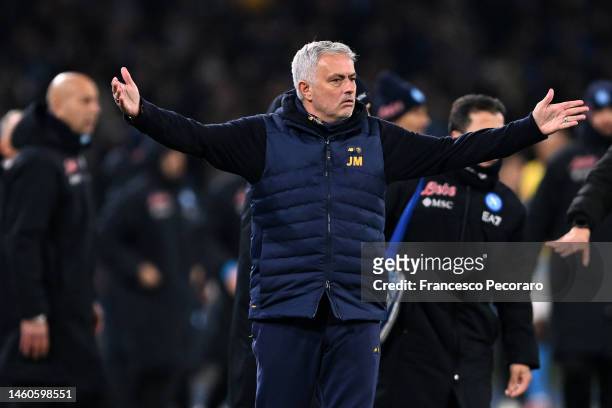 Jose Mourinho AS Roma coach shows his disappointment during the Serie A match between SSC Napoli and AS Roma at Stadio Diego Armando Maradona on...