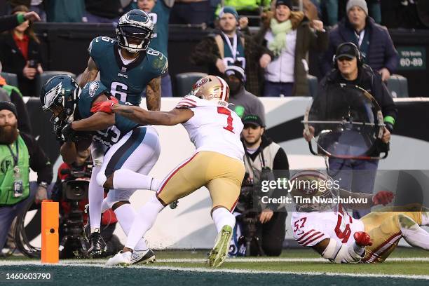 Boston Scott of the Philadelphia Eagles scores a touchdown against the San Francisco 49ers during the second quarter in the NFC Championship Game at...