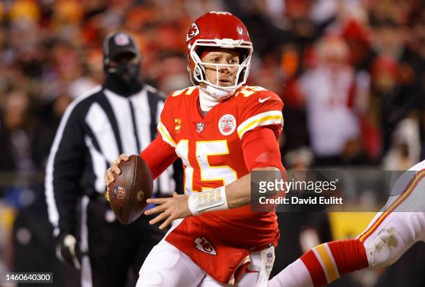 Patrick Mahomes of the Kansas City Chiefs looks to pass against the Cincinnati Bengals during the third quarter in the AFC Championship Game at GEHA...