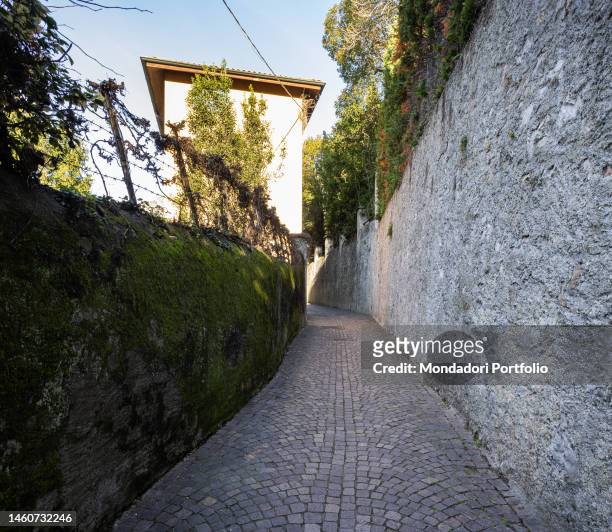 Manzoni places of Italian writer Alessandro Manzoni, path traveled by the Bravi and Don Abbondio, characters of the novel I Promessi Sposi. Lecco ,...