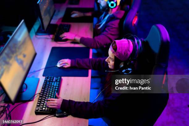 1,896 Computer Gameplay Stock Photos, High-Res Pictures, and Images ...