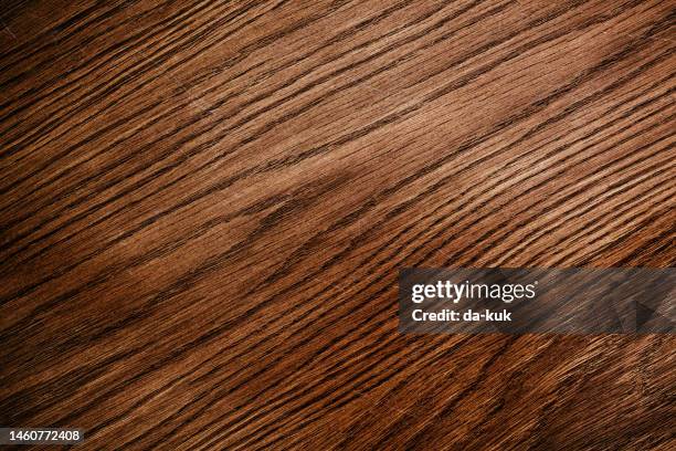 natürliche holztextur - dark wood stock-fotos und bilder