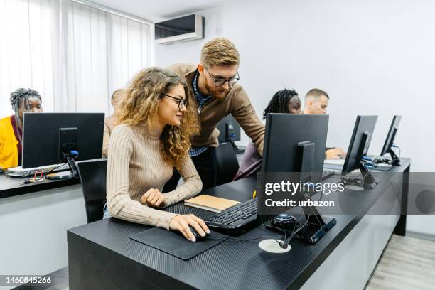 Programing Class Photos and Premium High Res Pictures - Getty Images