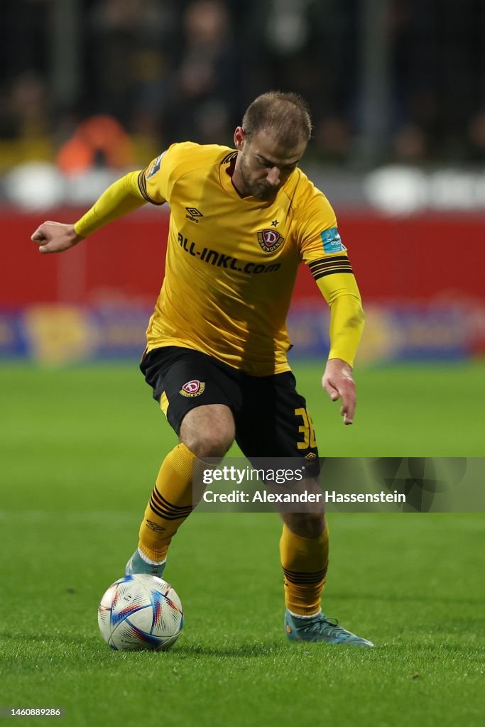 Max Kulke of Dresden runs with the ball during the 3. Liga match News  Photo - Getty Images