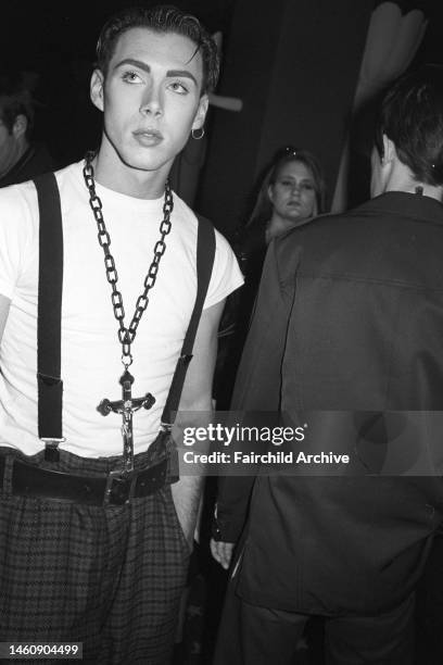 Guests attending Elle Macpherson's Metro C&C dinner party in celebration of 'the end of summer and the beginning of winter' on November 9, 1992 in...