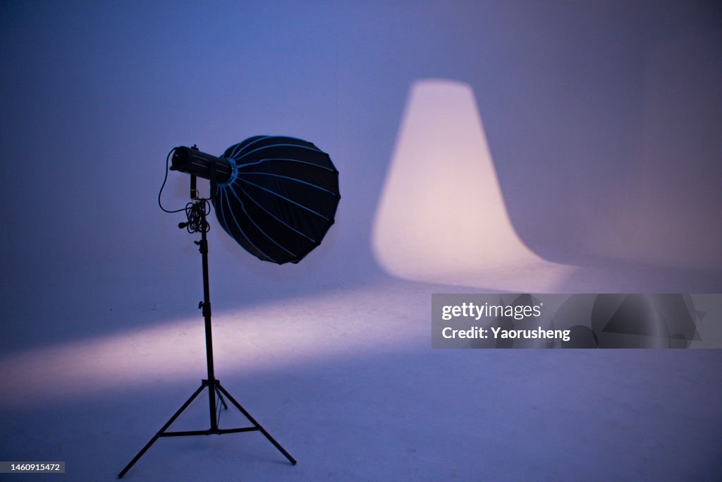 Photo studio lighting set-up