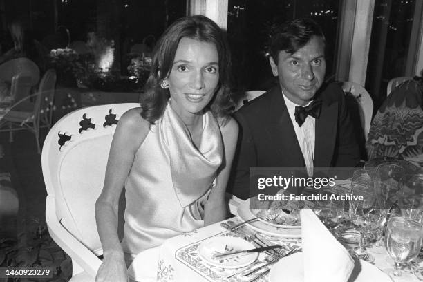 Socialite Lee Radziwill at a dinner to benefit the Parks Council at Tavern on the Green in New York..Article title: Eye View: The greening of New York