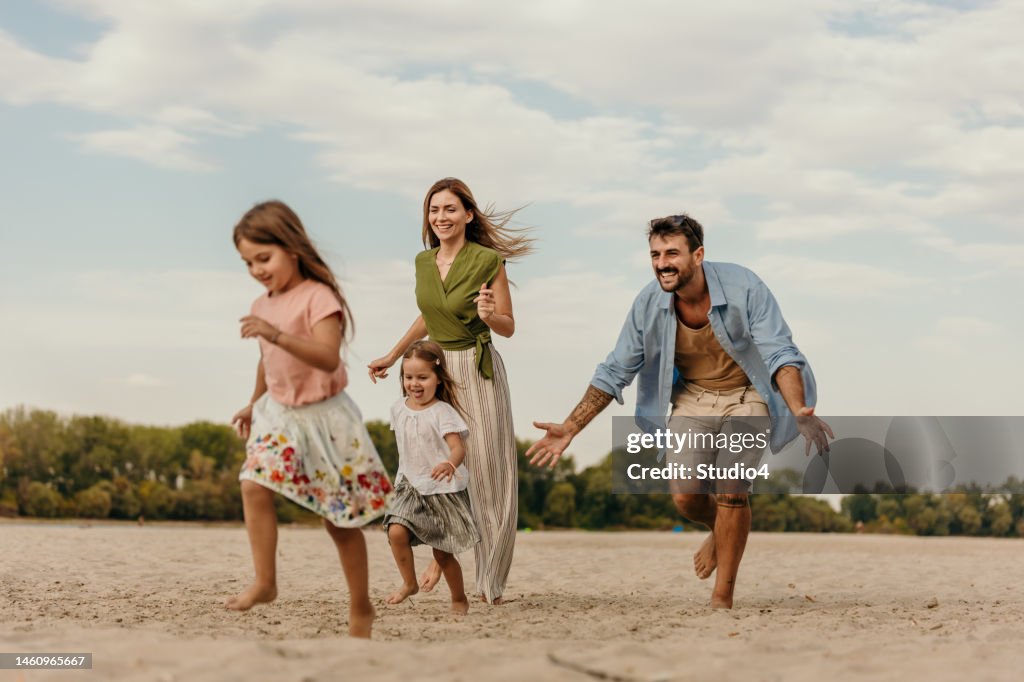 La playa es imprescindible durante el verano